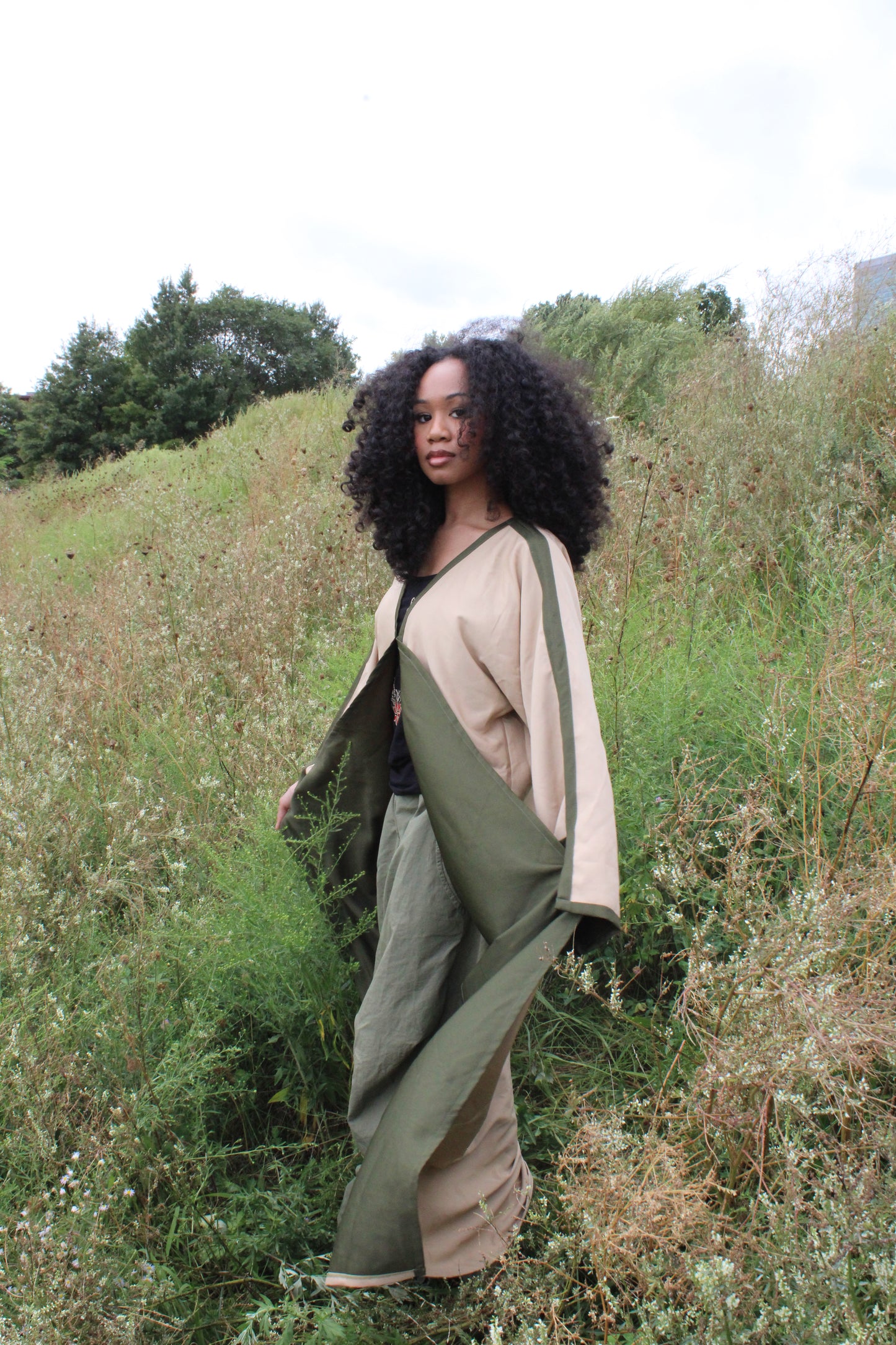TWO TONED ABAYA